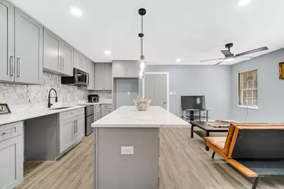 2689 Cass Street, Lake Station, IN 46405 - Photo 10