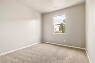 7615 E 111th Ln, Crown Point, IN 46307 - Photo 12