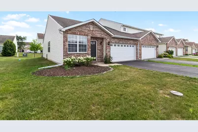 7615 E 111th Lane, Crown Point, IN 46307 - Photo 18