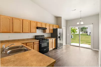 7615 E 111th Lane, Crown Point, IN 46307 - Photo 8