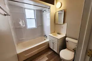 934 Field St, Hammond, IN 46320 - Photo 8