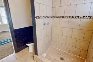 4916 Northcote Ave, East Chicago, IN 46312 - Photo 20