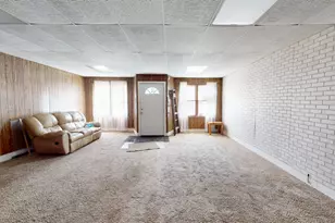 4916 Northcote Ave, East Chicago, IN 46312 - Photo 8