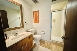 1618 Camellia Dr, Munster, IN 46321 - Photo 12