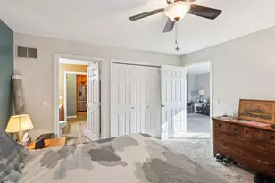 9735 Wildwood Ct, Highland, IN 46322 - Photo 14