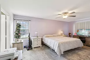 9735 Wildwood Ct, Highland, IN 46322 - Photo 10