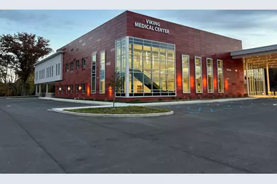 1425 E Glendale Boulevard, Valparaiso, IN 46383 - Photo 1