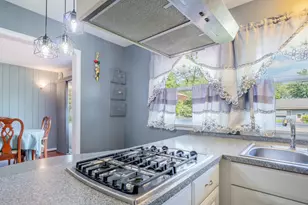 1304 Lafayette St, Valparaiso, IN 46383 - Photo 18