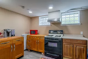 1304 Lafayette St, Valparaiso, IN 46383 - Photo 36