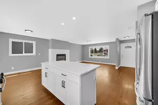 7949 Jackson Ave, Munster, IN 46321 - Photo 4