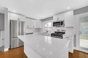 7949 Jackson Ave, Munster, IN 46321 - Photo 2