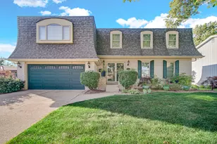 1425 Azalea Dr, Munster, IN 46321 - Photo 2