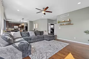12938 Hayes St, Crown Point, IN 46307 - Photo 4