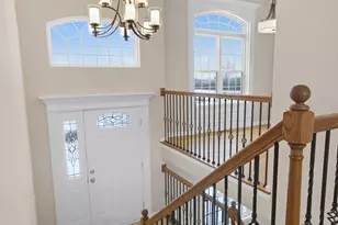 8241 Dylan Dr, Merrillville, IN 46410 - Photo 10