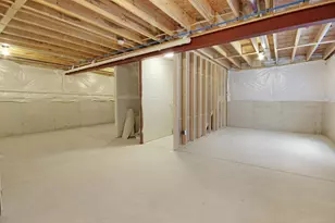 8241 Dylan Dr, Merrillville, IN 46410 - Photo 24