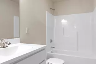 8241 Dylan Dr, Merrillville, IN 46410 - Photo 16