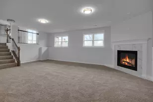 3008 W 82nd Pl, Merrillville, IN 46410 - Photo 16