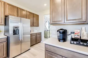 10173 Red Oak Dr, Saint John, IN 46373 - Photo 12