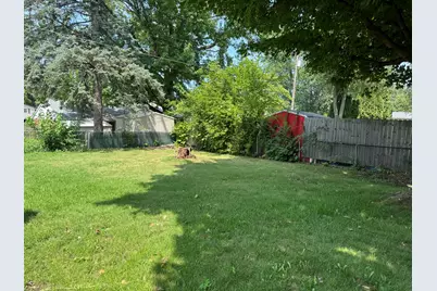 205 W 15th Street, La Porte, IN 46350 - Photo 20