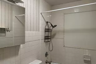 205 W 15th St, La Porte, IN 46350 - Photo 12