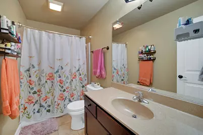 8 W Shakespeare Drive, Valparaiso, IN 46385 - Photo 14