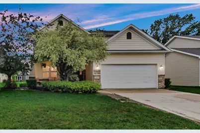 8 W Shakespeare Drive, Valparaiso, IN 46385 - Photo 2