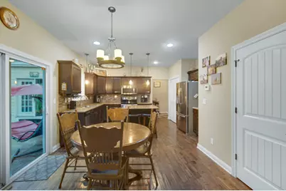 8 W Shakespeare Drive, Valparaiso, IN 46385 - Photo 8