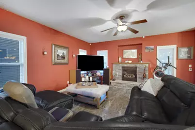 8 W Shakespeare Drive, Valparaiso, IN 46385 - Photo 6