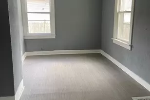 305 F St, La Porte, IN 46350 - Photo 4