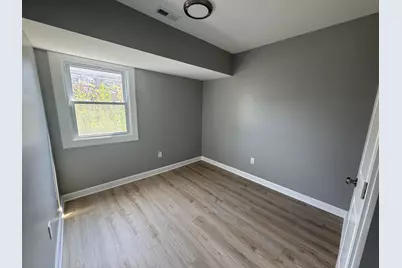 1052 Tyler Street, Gary, IN 46402 - Photo 16