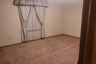 910 Camellia Dr, Munster, IN 46321 - Photo 12