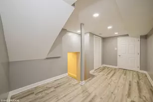 9608 Cypress Ave, Munster, IN 46321 - Photo 16