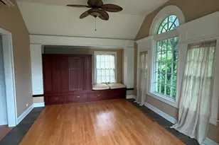 8101 Northcote Ave, Munster, IN 46321 - Photo 4