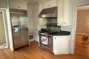 8101 Northcote Ave, Munster, IN 46321 - Photo 6