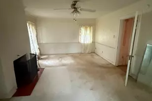 8101 Northcote Ave, Munster, IN 46321 - Photo 14