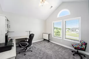 10078 N Halstead Dr, La Porte, IN 46350 - Photo 12