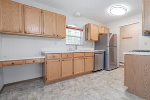 773 Forest Glen Dr, Valparaiso, IN 46385 - Photo 4