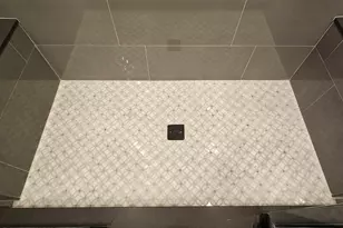 8147 Oakwood Ave, Munster, IN 46321 - Photo 22