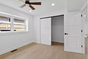 8147 Oakwood Ave, Munster, IN 46321 - Photo 28