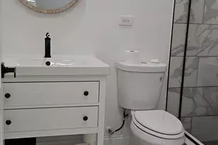 8147 Oakwood Ave, Munster, IN 46321 - Photo 32