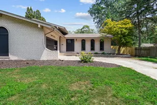 8147 Oakwood Ave, Munster, IN 46321 - Photo 50