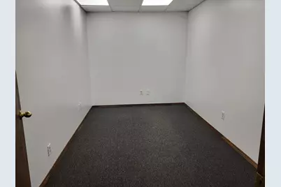 95 W 18th Street, La Porte, IN 46350 - Photo 8