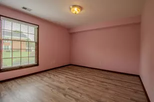 1640 Camellia Dr, Munster, IN 46321 - Photo 20