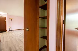 1640 Camellia Dr, Munster, IN 46321 - Photo 18