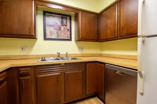 1640 Camellia Dr, Munster, IN 46321 - Photo 8