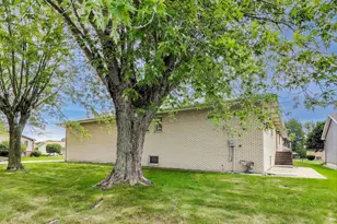 122 Genoa Ct, Schererville, IN 46375 - Photo 26