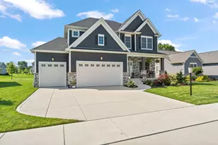 2011 Timberwood Ln, Chesterton, IN 46304 - Photo 4