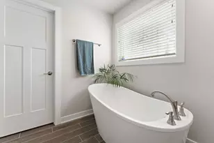 2011 Timberwood Ln, Chesterton, IN 46304 - Photo 28