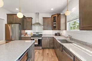 2011 Timberwood Ln, Chesterton, IN 46304 - Photo 14