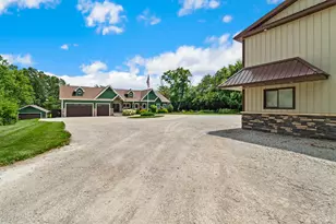 16489 Harrison St, Lowell, IN 46356 - Photo 2